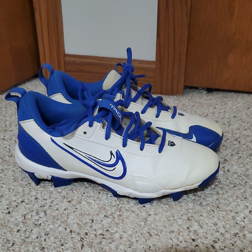 Nike Kids White and Blue Youth Force Trout 9 Cleats